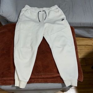 LAST OFFER Nike tech taped jogger pants